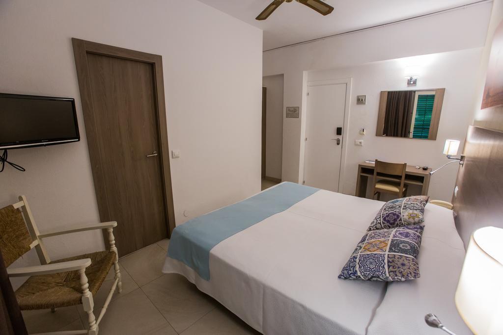 Hotel Tagomago Sant Antoni de Portmany Dış mekan fotoğraf